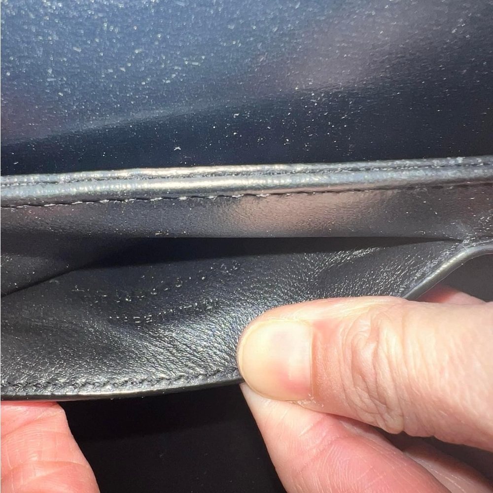 SOLD
YSL Solferino Medium Satchel Bag - Picture 7 of 12